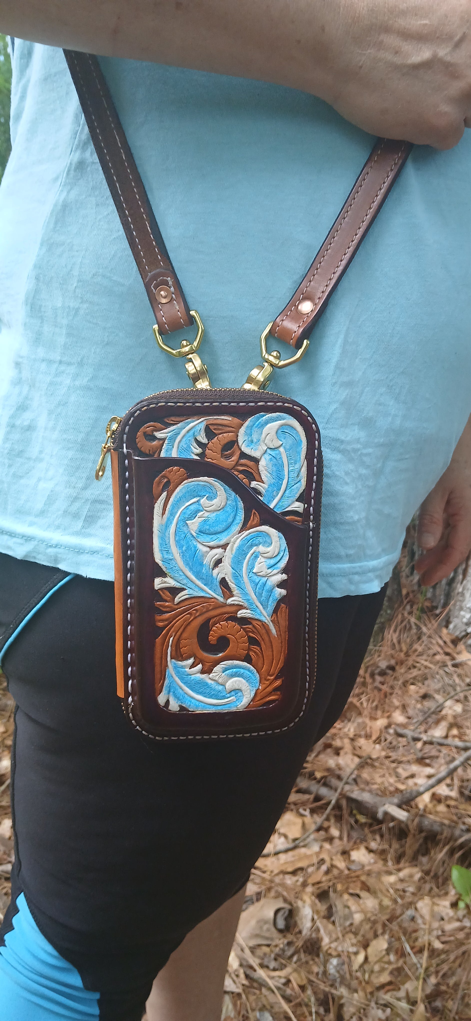 Lanyard Cellphone Holder with wallet